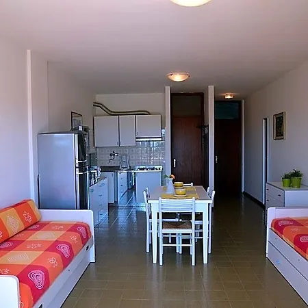 Perfect For 4 People In Area 3*