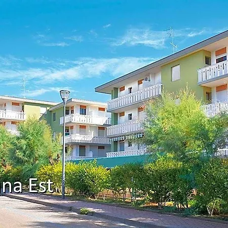 Perfect For 4 People In Area 3* Bibione