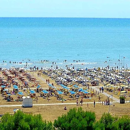 Perfect For 4 People In Area Bibione